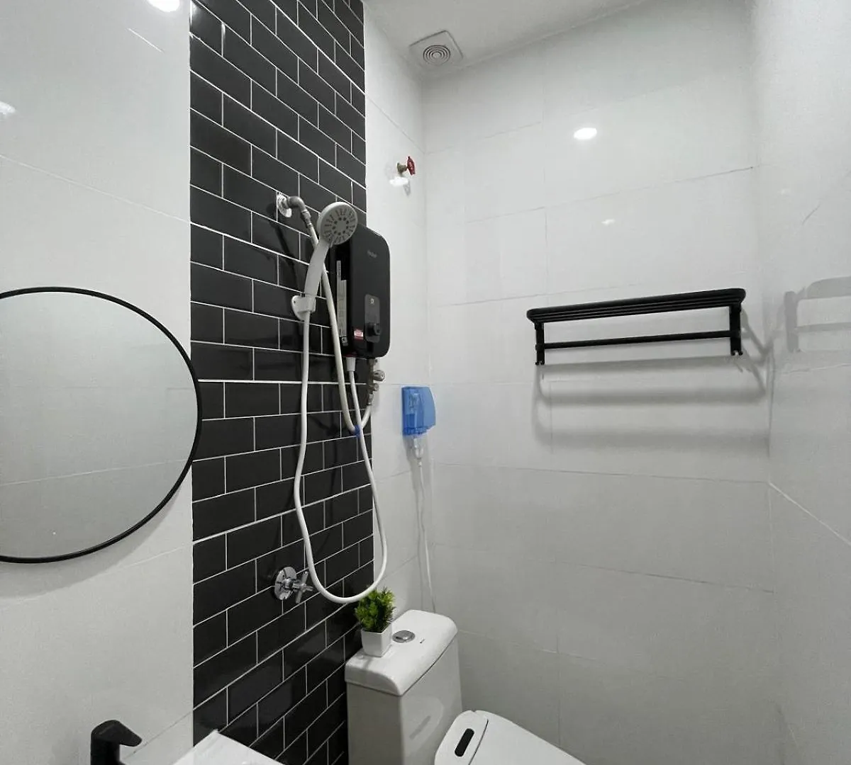 Homestay Cozy R7R6 #Room 2Pax #1Min Walk To Ksl #Bathroom Johor Bahru Malaysia